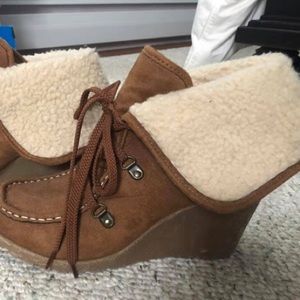 Adorable Faux fur fold over booties